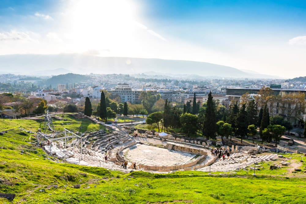 תיאטרון דיוניסוס מגבעת האקרופוליס באתונה